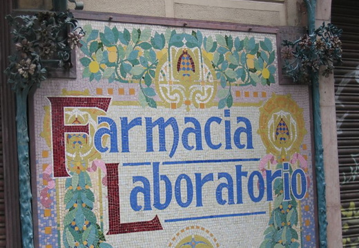 Farmacia-Liberty-Modernismo-Art-Nouveau
